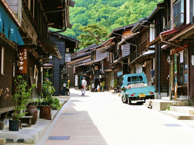 塩尻